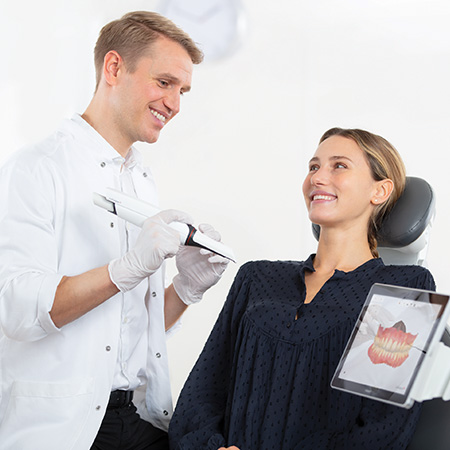 3D-Intraoralscanner / abdruckfreie Zahnmedizin, Zahnarzt Erding 